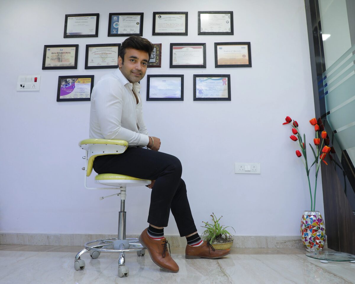 Dr. Kautilya Swaroop at Shahi Dental Clinic, Muzaffarpur
